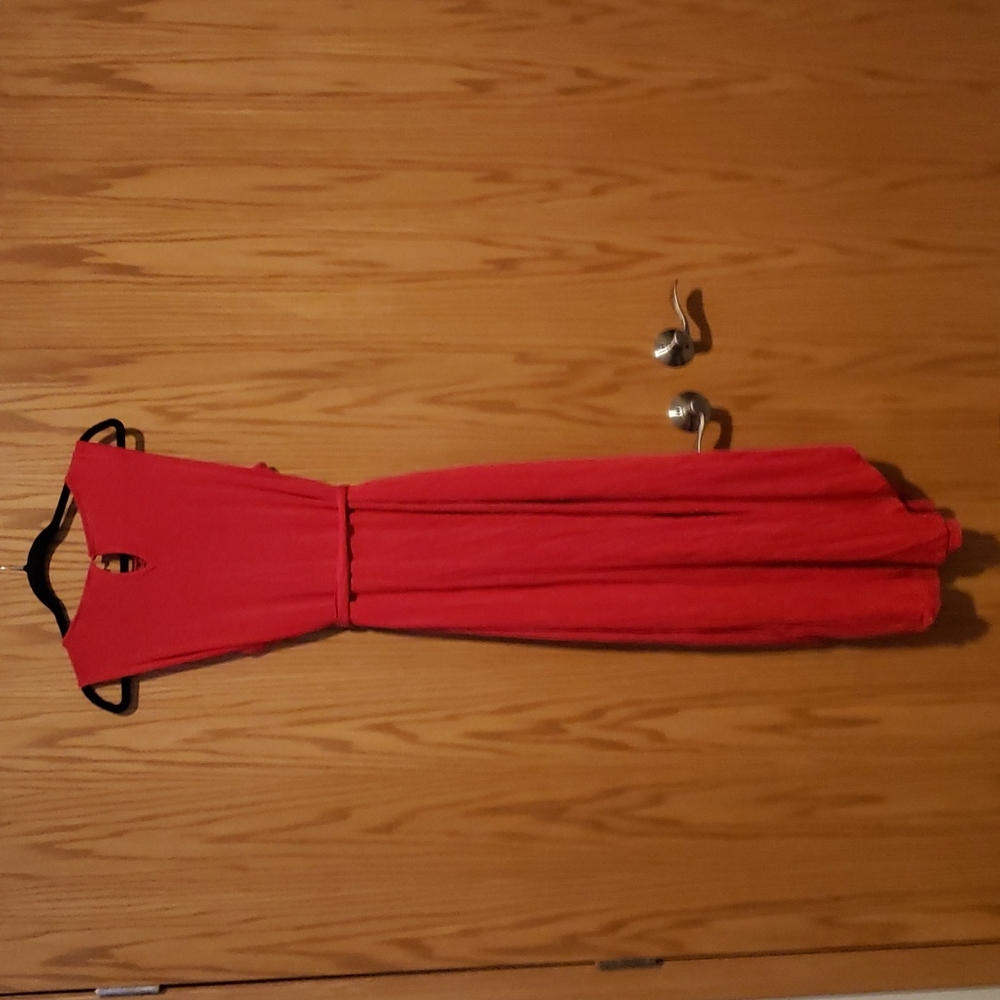 Dress - Picture 3 of 5